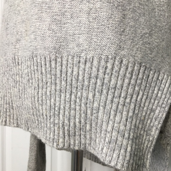 Tess Giberson Gray Cold Shoulder Sweater Top Size Small 100% Cashmere - Picture 8 of 15
